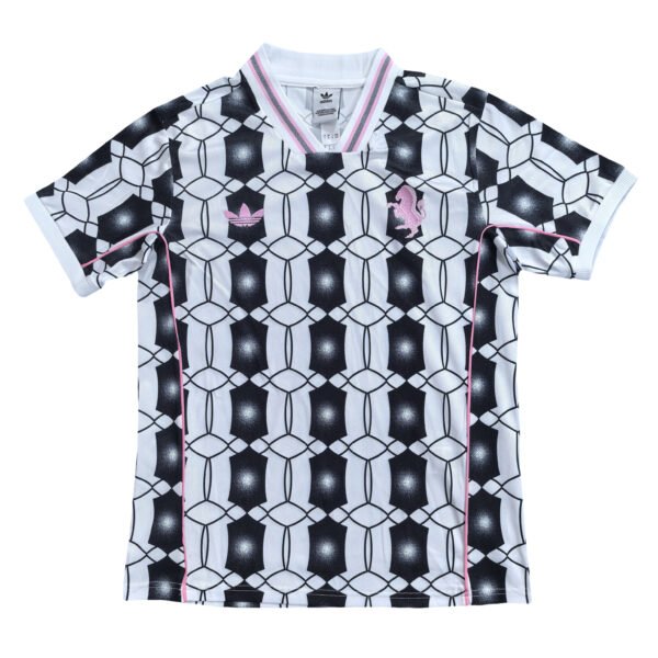 XK1733 (122) 25/26 Juventus Lifestyle Retro Jersey