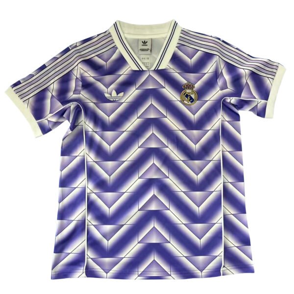 XK1733 (124) 25/26 Real Madrid Pre-Match Jersey