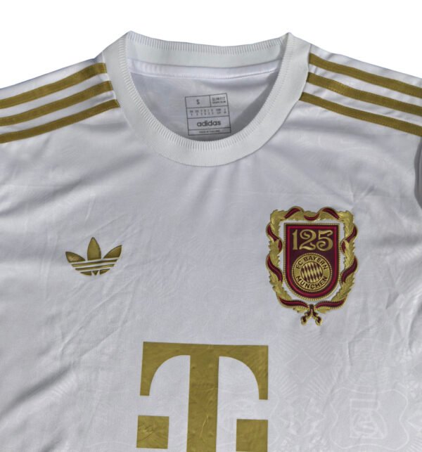 N4032 25/26 Bayern Munich 125th Anniversary White Soccer Jersey