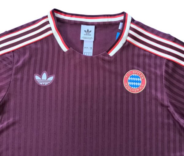IMG_20251027_153432_edit_289935597785445_1775612908445 25/26 Bayern Munich Lcon Edition Soccer Jersey Burgundy