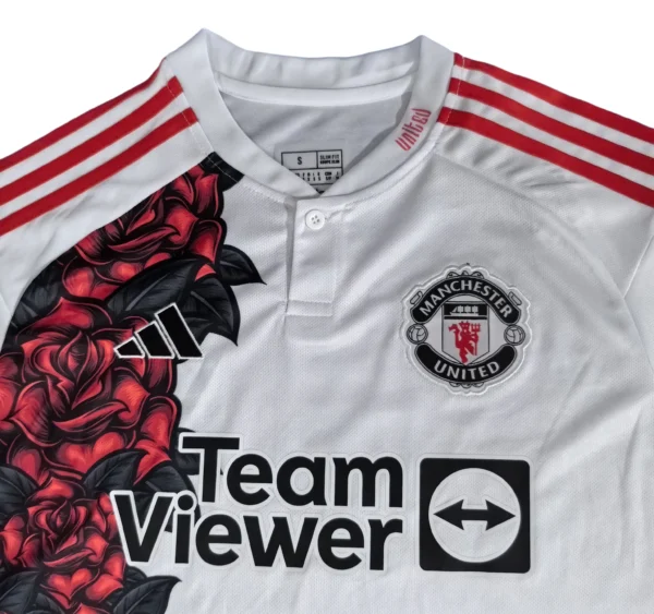 XK1733h (251) 25/26 Manchester United White Special Edition Soccer Jersey