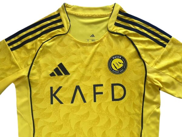 Lisbon Traning Soccer Jersey 25/26 Lisbon training soccer jersey with yellow color, black accents, and team logo, perfect for 25/26 sea.