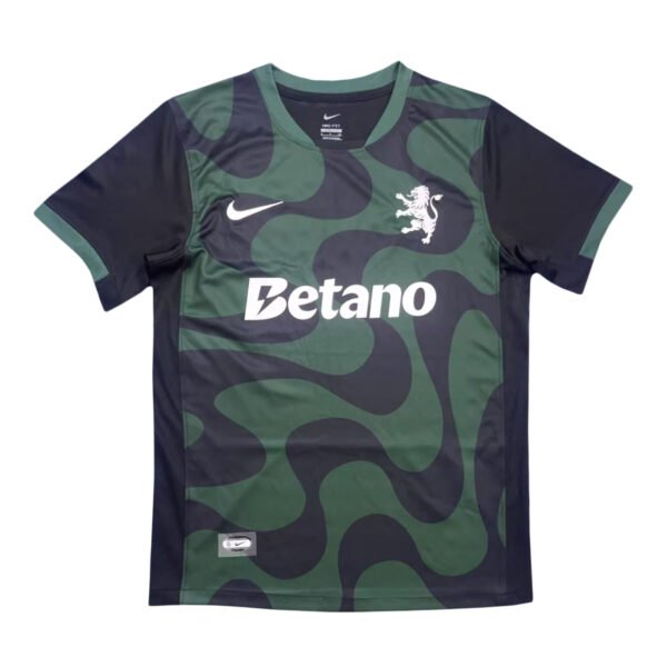 Pisa 2025/26 home soccer jersey with green and navy camouflage design, featuring Nike logo and Betan.