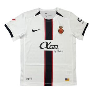 Official Lisbon training soccer jersey for 25/26 season. Perfect for fans and players seeking high-q.