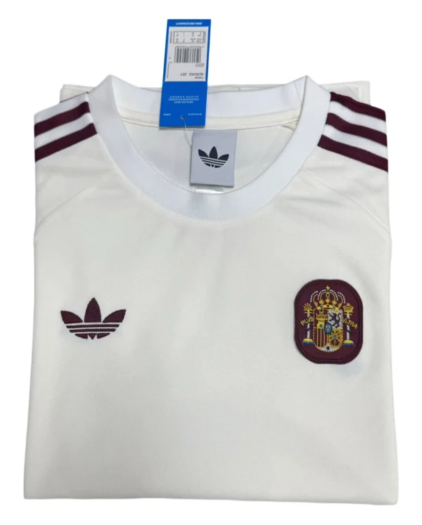 11274c (17) 2026 Spain White T-shirt