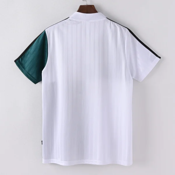 Retro 1995-1996 Liverpool Away Jersey
