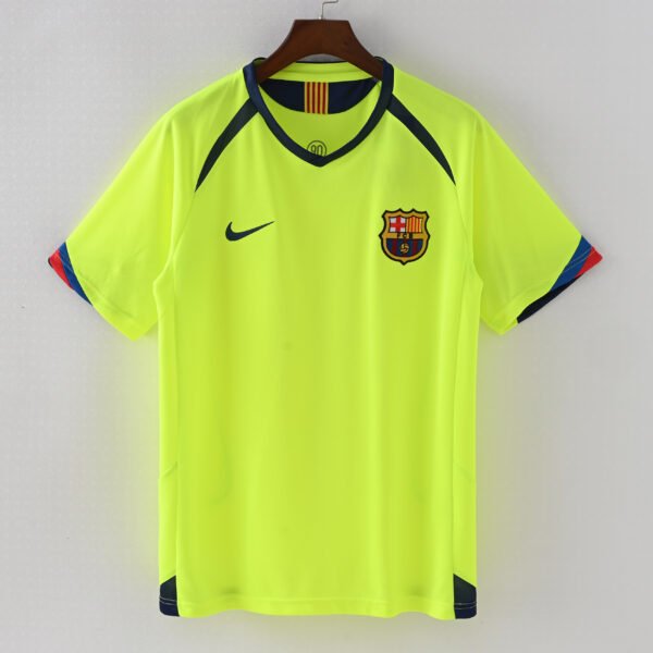 Retro 2005-2006 Barcelona Away Jersey