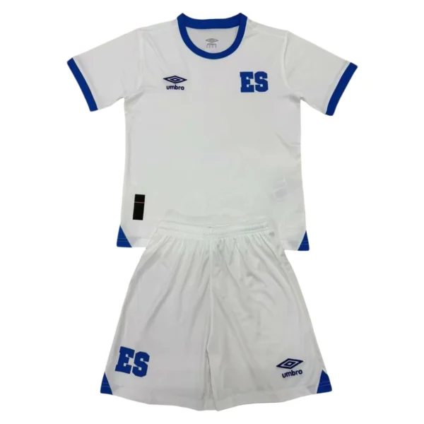 65693a (112) 2025 El Salvador Away Set