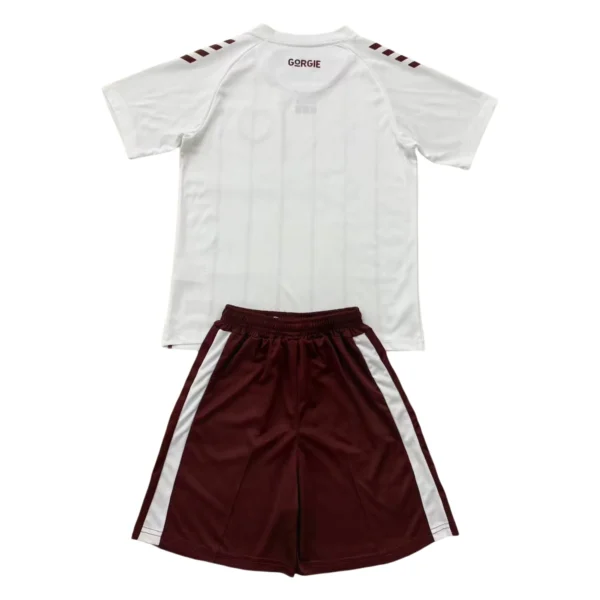 25/26 Kids Hearts Away Set