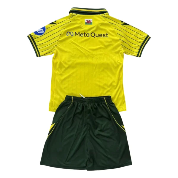 65693a (536) 25/26 Kids Wrexham Away Set