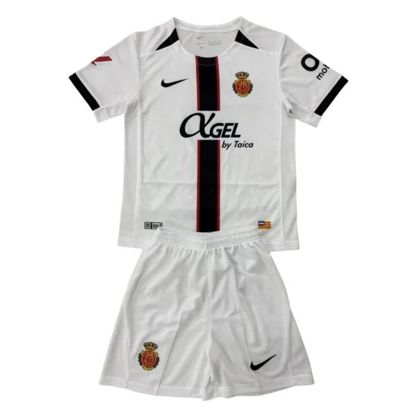 65693a (604) 25/26 Mallorca Away Set