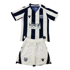 65693a (679) 25/26 Kids West Bromwich Albion Home Set