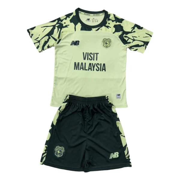 65693a (825) 25/26 Kids Cardiff City Away Set