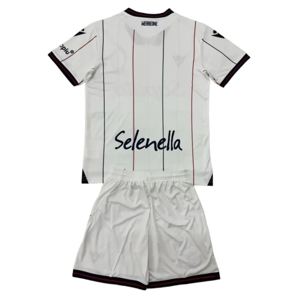 65693a (938)_1777924177248 25/26 Bologna Away Set
