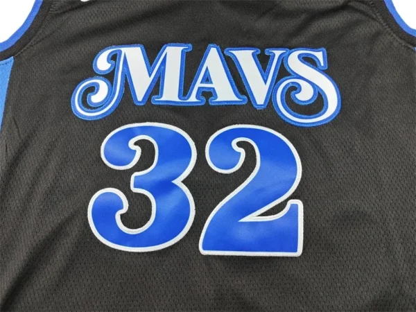 MFNBA (39) NBA Dallas Mavericks Flagg #32 jersey