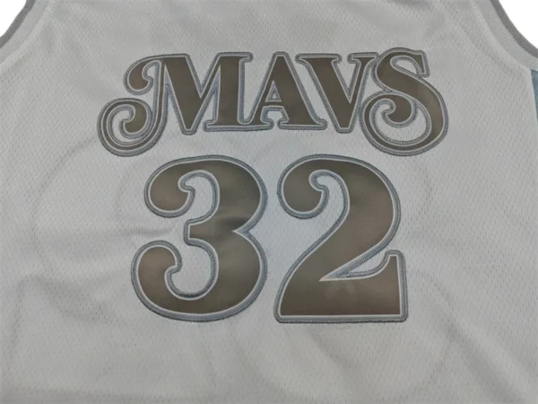 MFNBA (47) NBA Dallas Mavericks Flagg #32 jersey