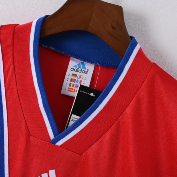 Retro 1993-1995 Bayern München Home Jersey