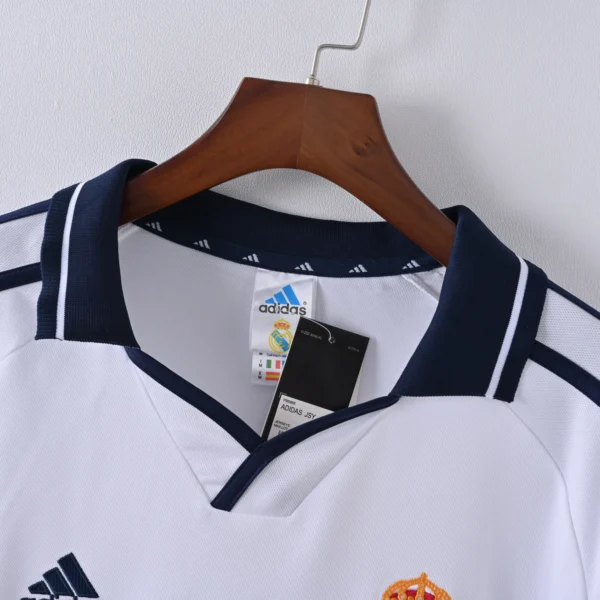 Retro 2001-2002 Real Madrid Home Jersey