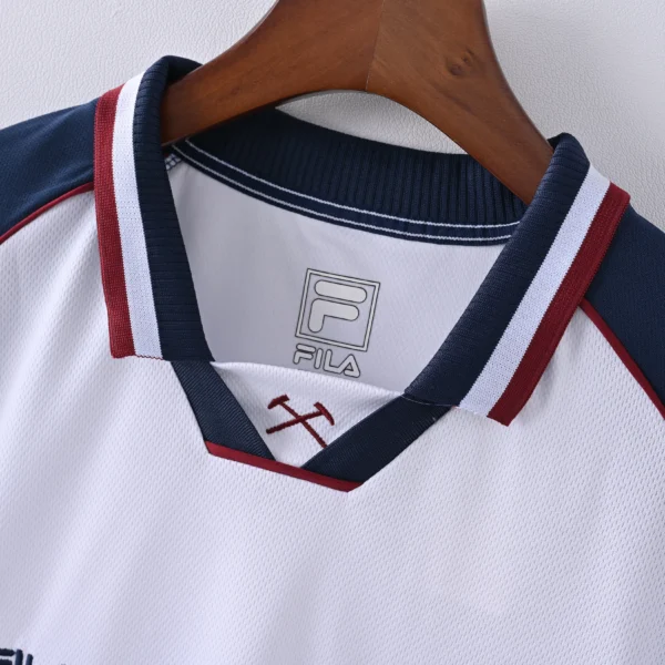 SBD_0916 Retro 1999-2001 West Ham United Away Jersey