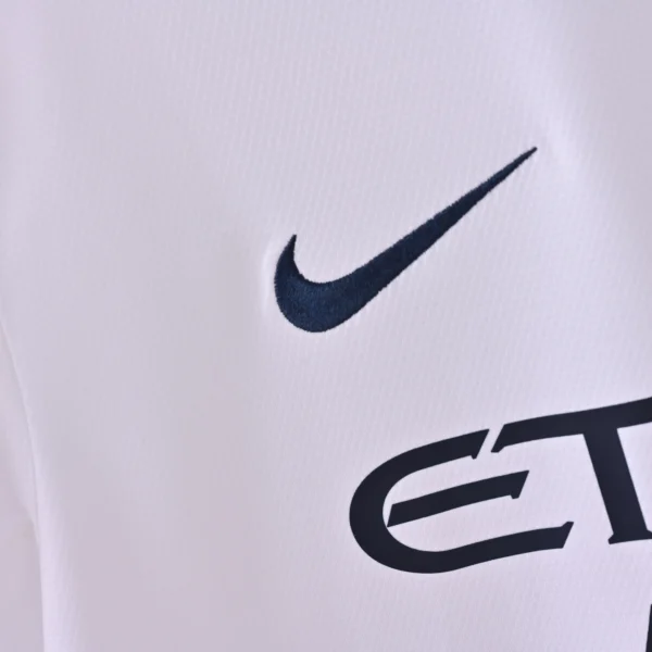 Retro 2013-2014 Manchester City Away Jersey