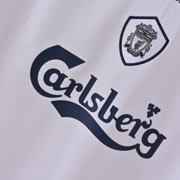 Retro 2001-2002 Liverpool Away Jersey