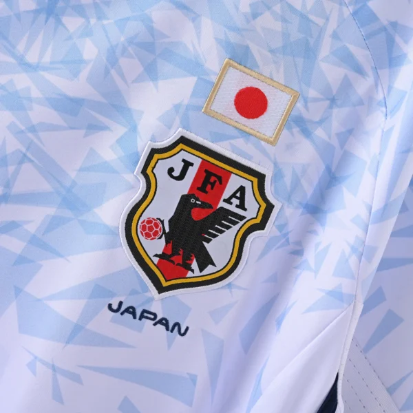 Retro 2016-2017 Japan Away Jersey