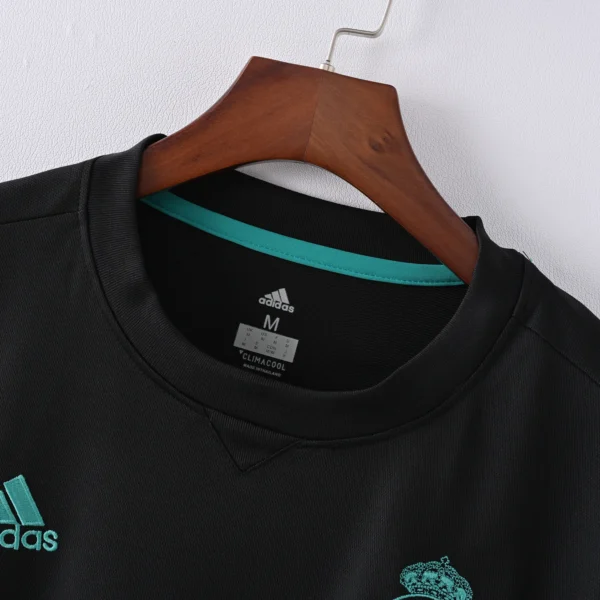 Retro 2017-2018 Real Madrid Away Jersey