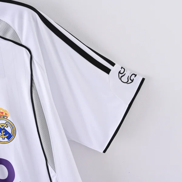 SBD_1262 Retro 2006-2007 Real Madrid Home Jersey