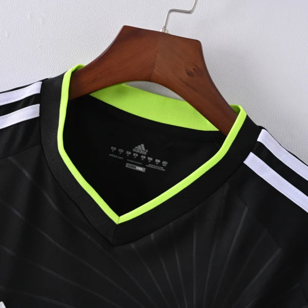 Retro 2010-2011 Real Madrid Away Jersey