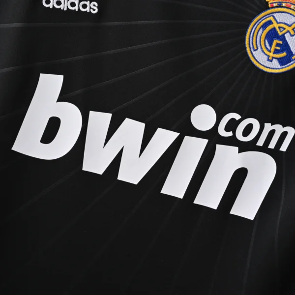 Retro 2010-2011 Real Madrid Away Jersey