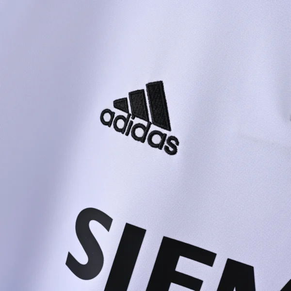 SBD_1542 Retro 2003-2004 Real Madrid Home Jersey