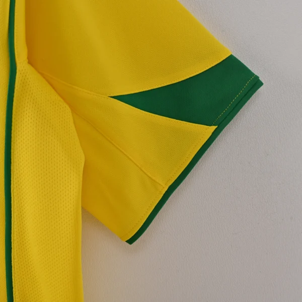 SBD_1565 Retro 2004 Brazil Home Jersey