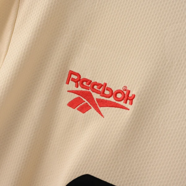 Retro 1996-1997 Liverpool Away Jersey