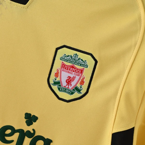 Retro 2004-2005 Liverpool Away Jersey