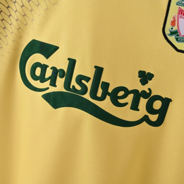 Retro 2004-2005 Liverpool Away Jersey