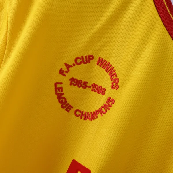 Retro 1985-1986 Liverpool Away Jersey