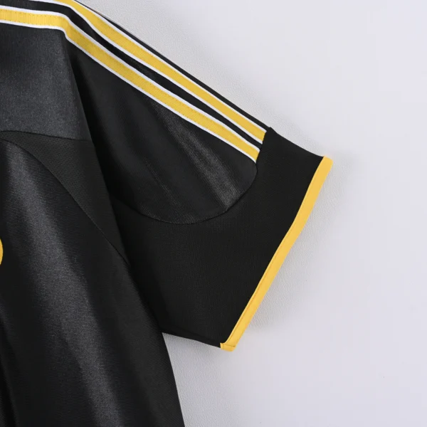 Retro 1999-2000 Real Madrid Away Jersey