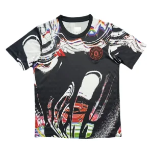 Nike Manchester United Graphic T-Shirt Nike Manchester United graphic sports T-shirt for men, stylish and comfortable.