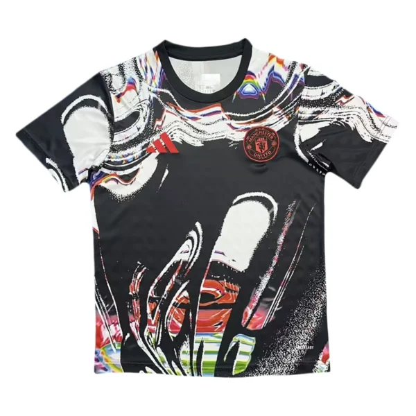 Nike Manchester United Graphic T-Shirt Nike Manchester United graphic sports T-shirt for men, stylish and comfortable.