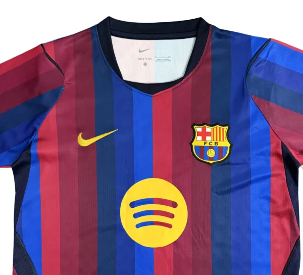 FC Barcelona soccer jersey with sponsor logo and team crest. FC Barcelona football jersey with sponsor logo and team crest.