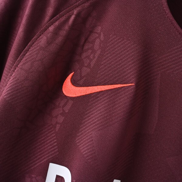 mmexport1740581679801 Retro 2017-2018 Barcelona Third Jersey
