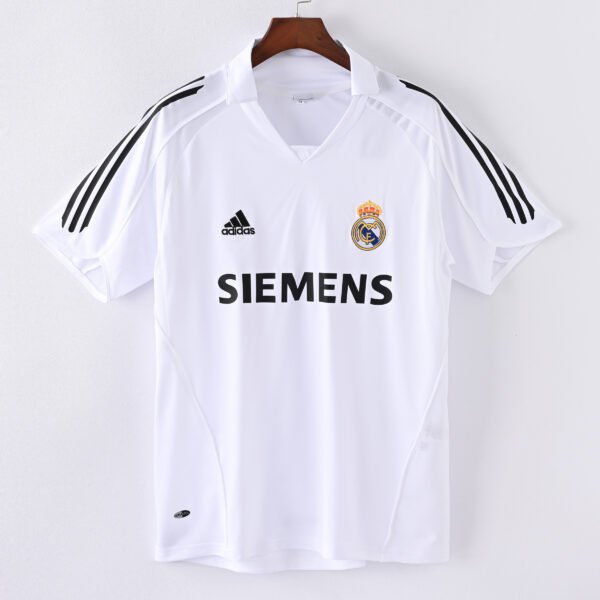 Retro 2005-2006 Real Madrid Home Jersey
